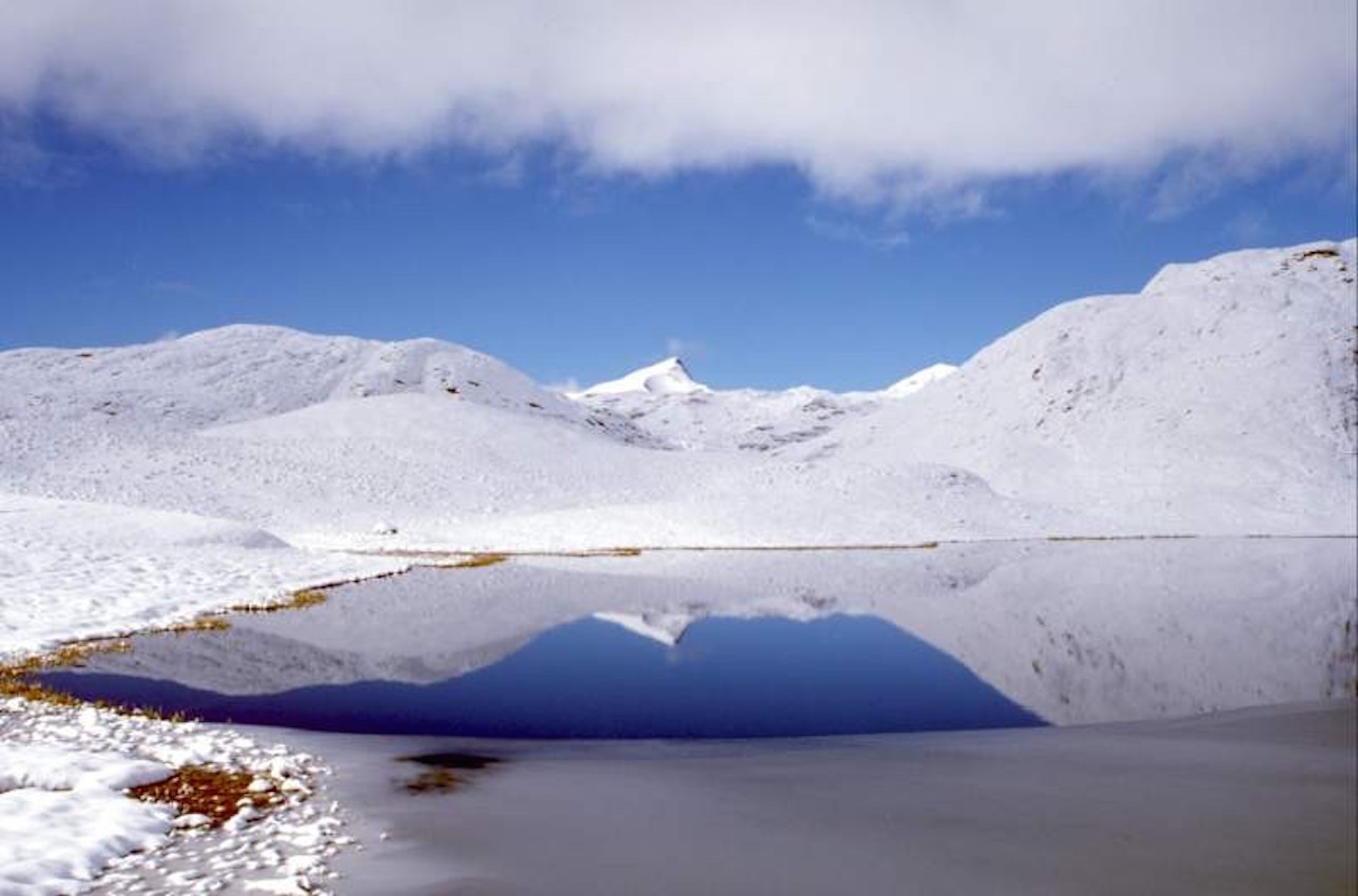 Sea Lakes & Rivers
